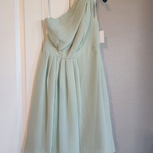 David's Bridal one shoulder bridesmaid dress in meadow color, size 6